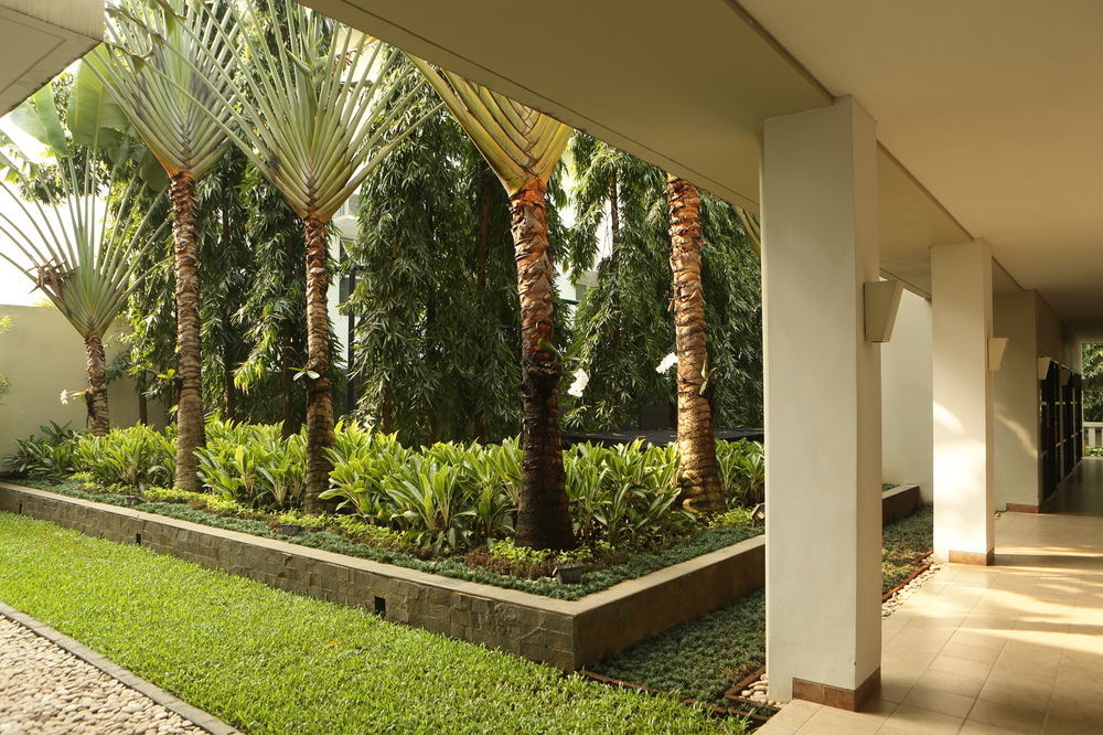 Santika Premiere Hotel
